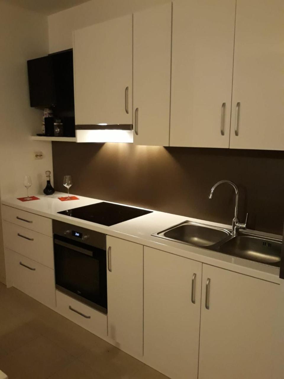 Apartments Doris & Petra Lokva Rogoznica Extérieur photo